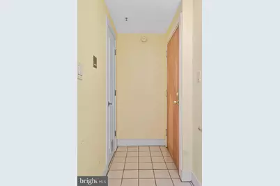 1727 R Street NW #401, Washington, DC 20009 - Photo 9