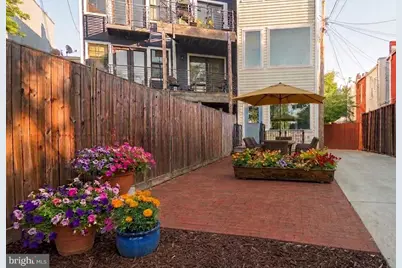 1516 North Carolina Avenue NE, Washington, DC 20002 - Photo 3