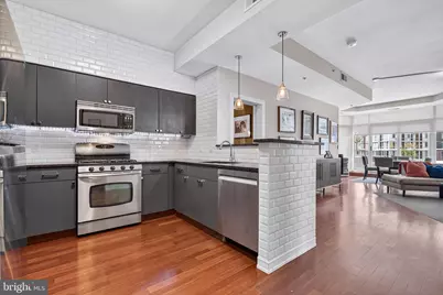 1000 New Jersey Avenue SE #1109, Washington, DC 20003 - Photo 9