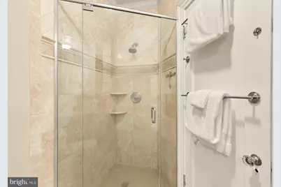 1870 Wyoming Avenue NW #104, Washington, DC 20009 - Photo 21