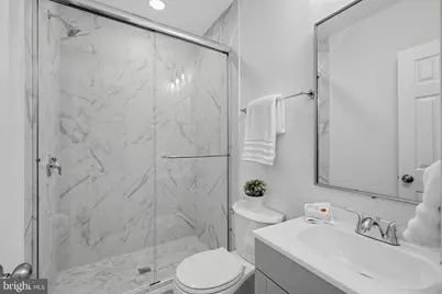 1424 Irving Street NE, Washington, DC 20017 - Photo 15