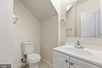 113 15th Street SE, Washington, DC 20003 - Photo 9