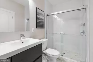 38 Randolph Pl NW, Washington, DC 20001 - Photo 13