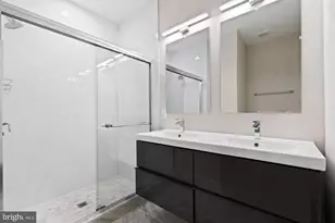 38 Randolph Pl NW, Washington, DC 20001 - Photo 15