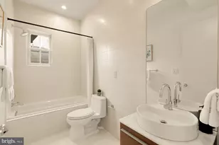 1459 Harvard St NW, Washington, DC 20009 - Photo 13
