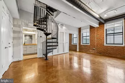 916 NW G Street NW #1002, Washington, DC 20001 - Photo 9