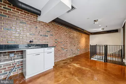 916 NW G Street NW #1002, Washington, DC 20001 - Photo 37