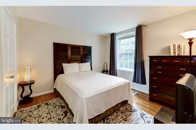 3951 Langley Court NW #D586, Washington, DC 20016 - Photo 9