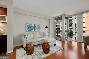 1025 1st St SE, Washington, DC 20003 - Photo 7