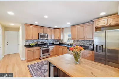 425 M Street NW #J, Washington, DC 20001 - Photo 7