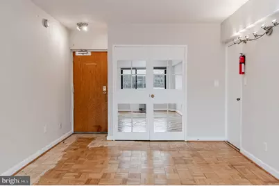2141 I Street NW #806, Washington, DC 20037 - Photo 3
