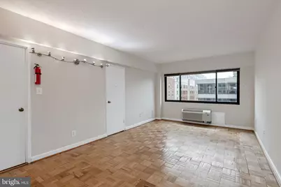 2141 I Street NW #806, Washington, DC 20037 - Photo 5