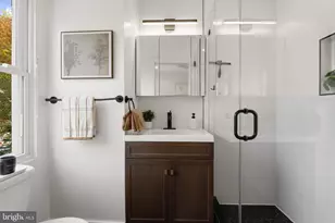 1711 Lang Pl NE, Washington, DC 20002 - Photo 15