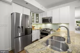 1425 Rhode Island Ave NW, Washington, DC 20005 - Photo 13