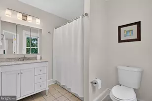 524 4th St SE, Washington, DC 20003 - Photo 35