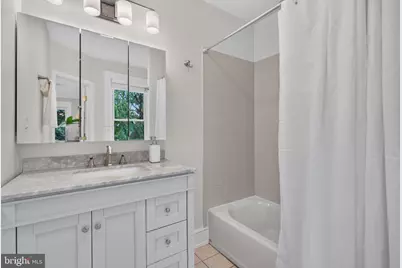 524 4th Street SE, Washington, DC 20003 - Photo 27