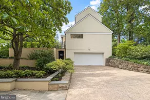 2800 Foxhall Rd NW, Washington, DC 20007 - Photo 33