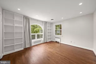 2800 Foxhall Rd NW, Washington, DC 20007 - Photo 27