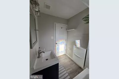 601 44th Street NE, Washington, DC 20019 - Photo 17