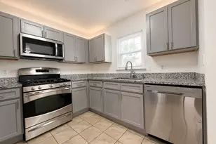 326 Cape Dr SE, Washington, DC 20019 - Photo 9