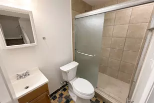 326 Cape Dr SE, Washington, DC 20019 - Photo 21