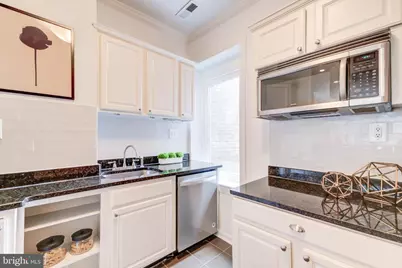 822 7th Street NE #2, Washington, DC 20002 - Photo 15