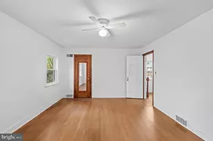 1912 Varnum St NE, Washington, DC 20018 - Photo 7