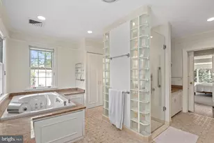 2468 Belmont Rd NW, Washington, DC 20008 - Photo 29