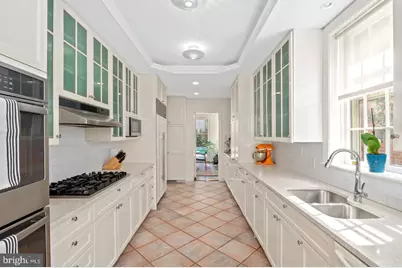 2468 Belmont Road NW, Washington, DC 20008 - Photo 11