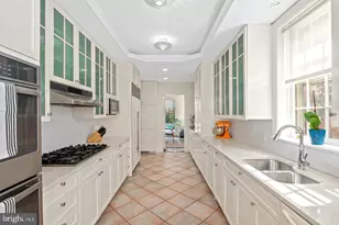 2468 Belmont Rd NW, Washington, DC 20008 - Photo 11