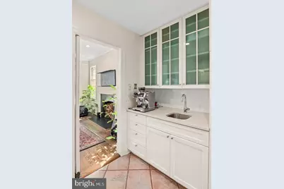2468 Belmont Road NW, Washington, DC 20008 - Photo 15