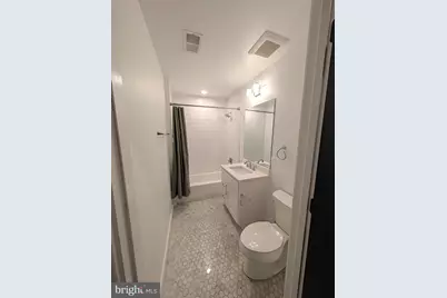 838 Varnum Street NW #4, Washington, DC 20011 - Photo 3