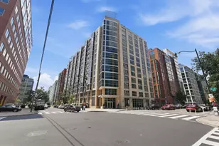 1025 1st St SE, Washington, DC 20003 - Photo 25