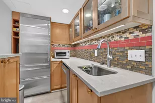 2123 California St NW, Washington, DC 20008 - Photo 5