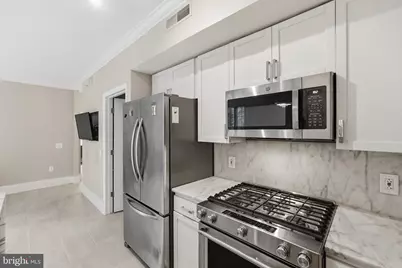 1441 NW Rhode Island Avenue NW #319, Washington, DC 20005 - Photo 7