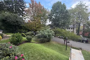 5504 30th Pl NW, Washington, DC 20015 - Photo 3