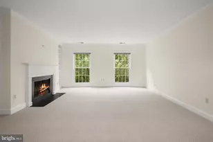 3287 Sutton Pl NW, Washington, DC 20016 - Photo 5