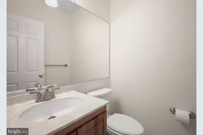 3287 Sutton Place NW #B, Washington, DC 20016 - Photo 3