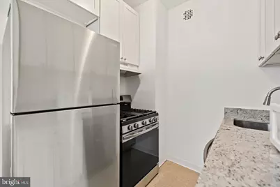 522 21st Street NW #211, Washington, DC 20006 - Photo 7
