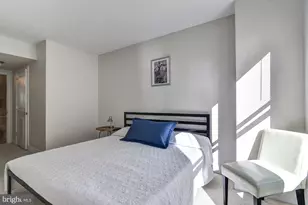 915 E St NW, Washington, DC 20004 - Photo 31