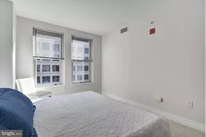 915 E Street NW #812, Washington, DC 20004 - Photo 29
