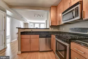 915 E St NW, Washington, DC 20004 - Photo 15