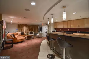 915 E St NW, Washington, DC 20004 - Photo 9