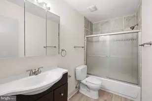 1415 17th St NW, Washington, DC 20036 - Photo 29