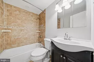 1601 18th St NW, Washington, DC 20009 - Photo 35