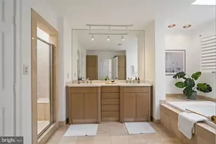 4753 Reservoir Rd NW, Washington, DC 20007 - Photo 23