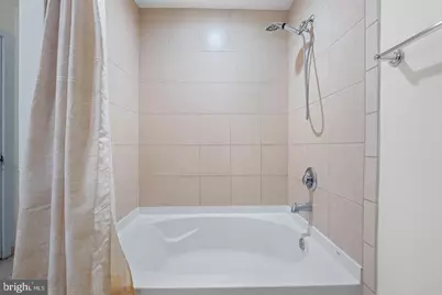 910 M Street NW #126, Washington, DC 20001 - Photo 31