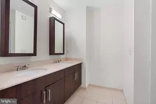 910 M Street NW, Washington, DC 20001 - Photo 35