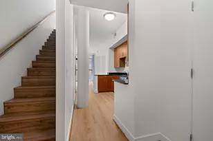 910 M Street NW, Washington, DC 20001 - Photo 9