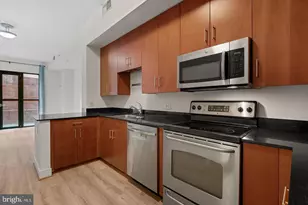 910 M Street NW, Washington, DC 20001 - Photo 11